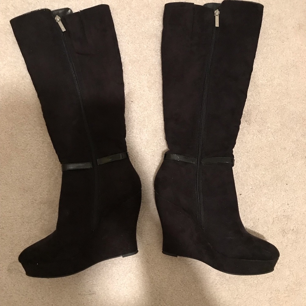 Nine West black platform boots